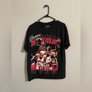 Rodman Brand Dennis Rodman Worm Graphic T-Shirt Large Black